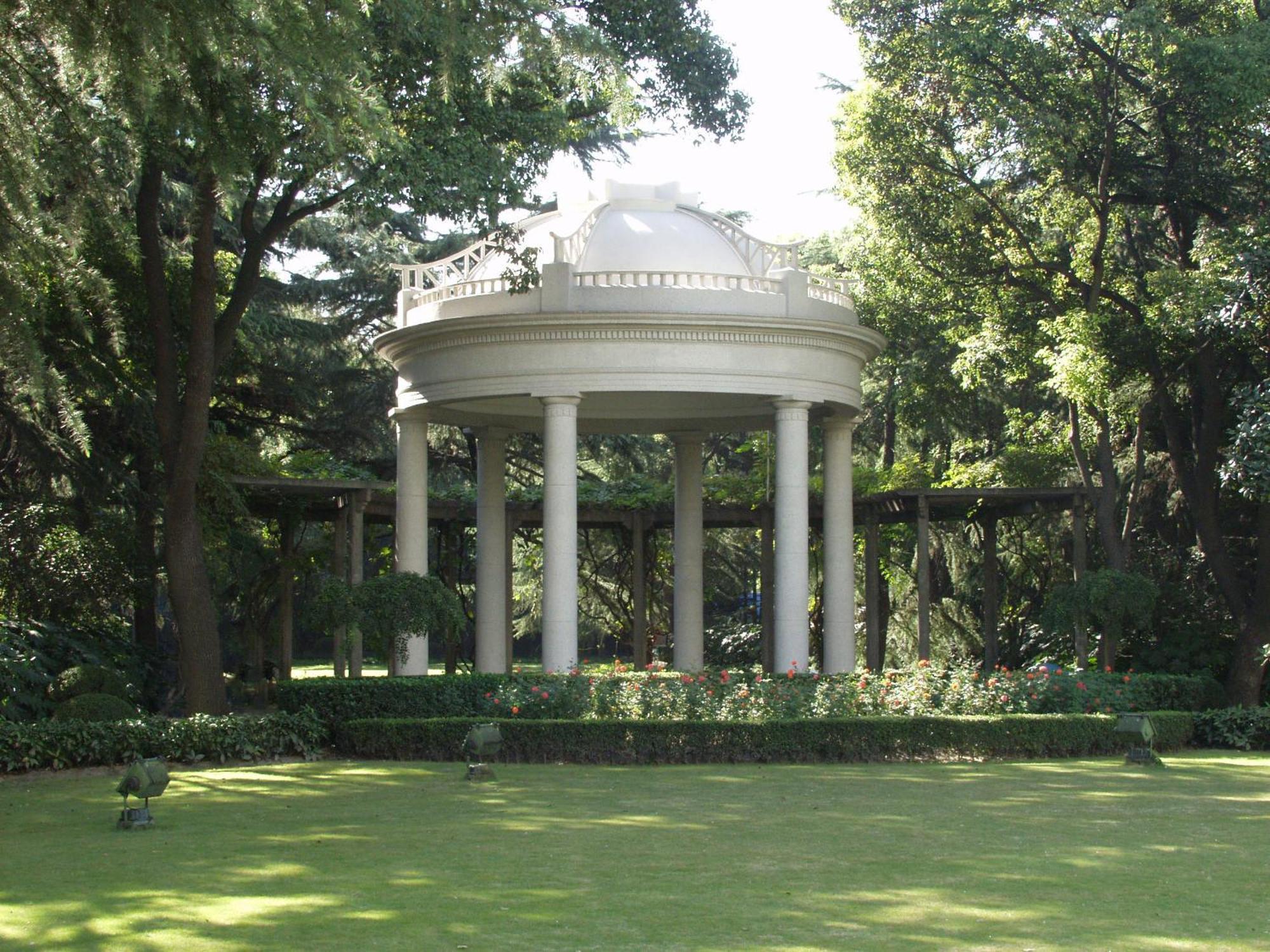 Okura Garden Hotel Shanghai Exterior photo